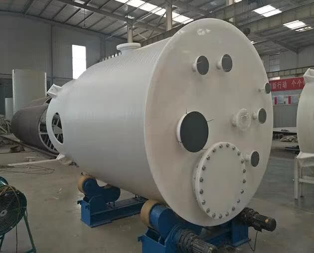 HDPE & PVDF Tank Fabricator / Plastic Welder